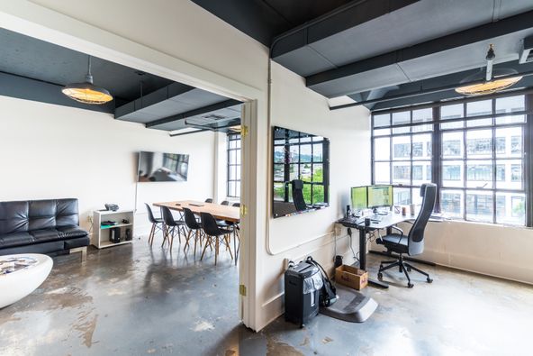 570ft² Creative Office Space